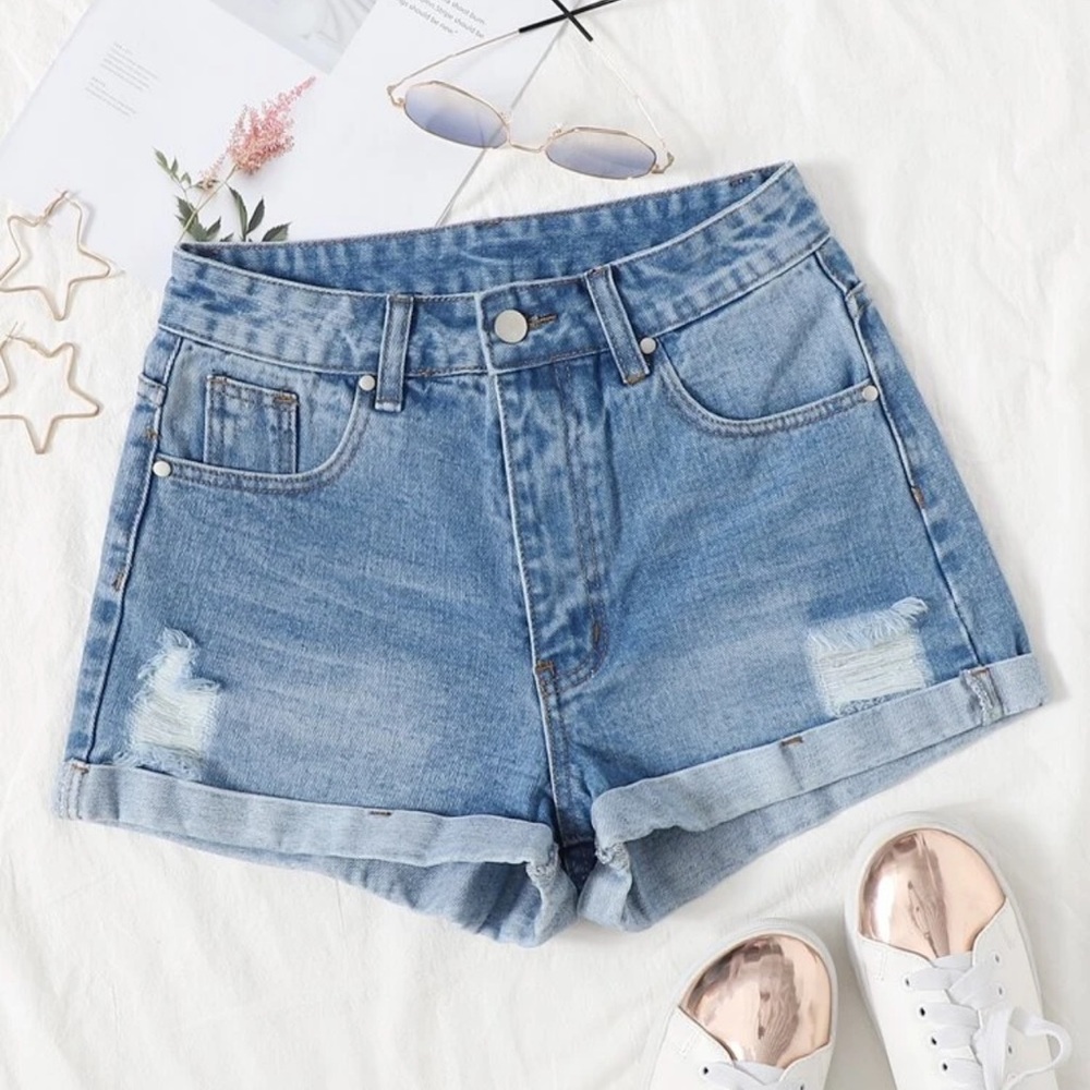 SHEIN Roll Hem Ripped Denim Shorts M (6)